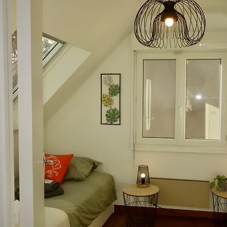 Charming House Overlooking The Havre De Carteret Holiday home
